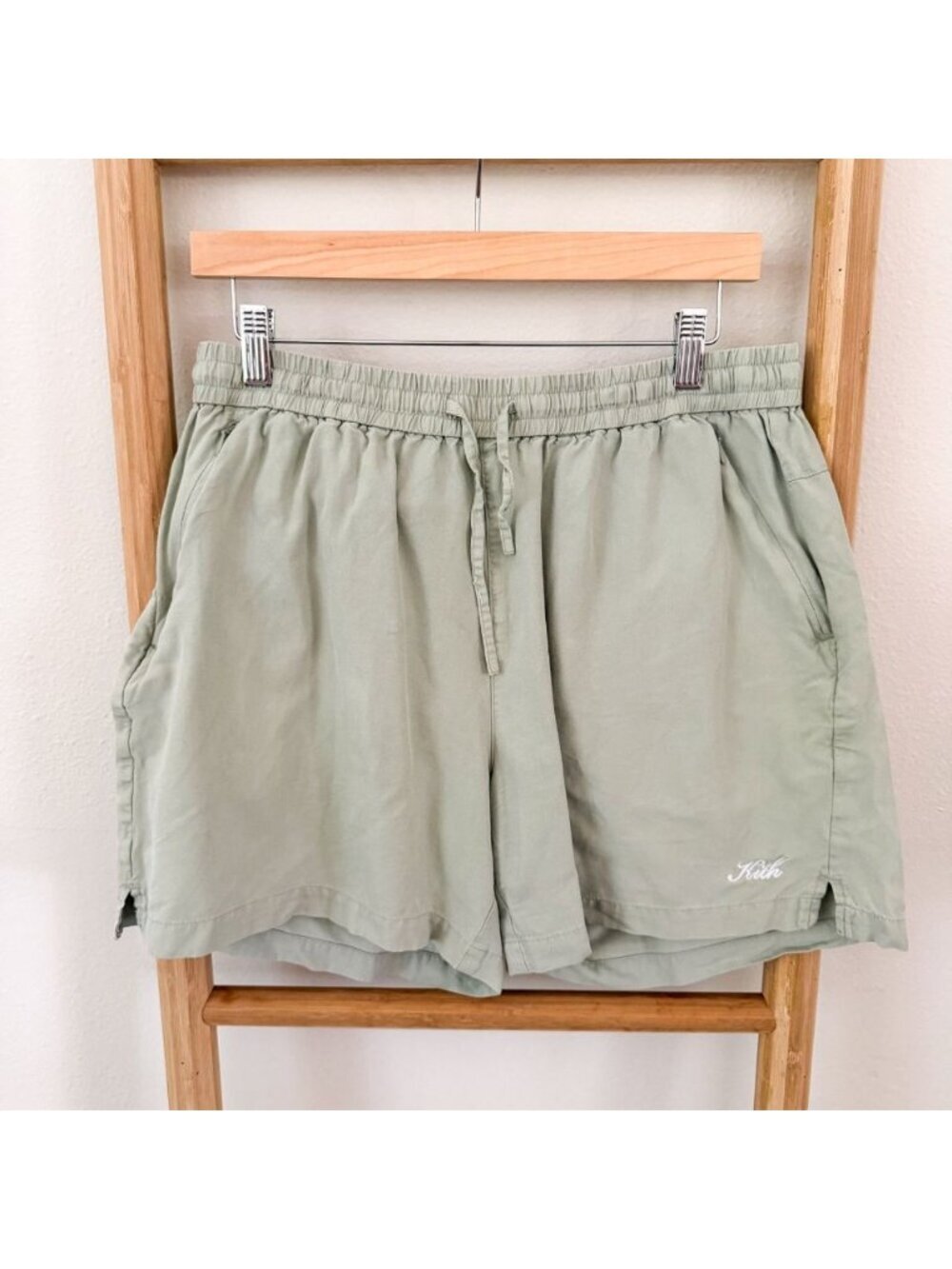Kith Silk Cotton Active Shorts Sage Green Drawstring Zip Pocket Men’s Medium